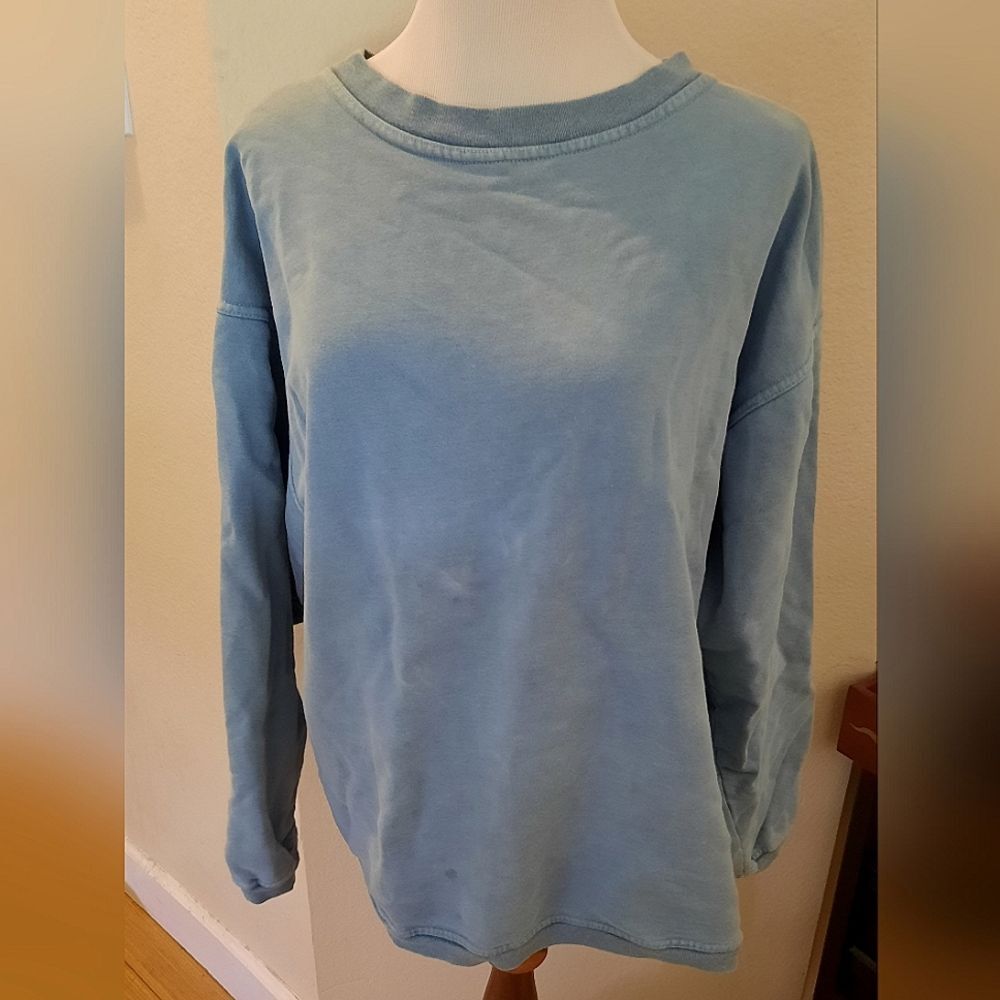 Light blue sweatshirt